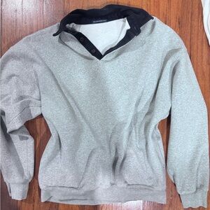 Brandy Melville Gray Crew Neck Sweater